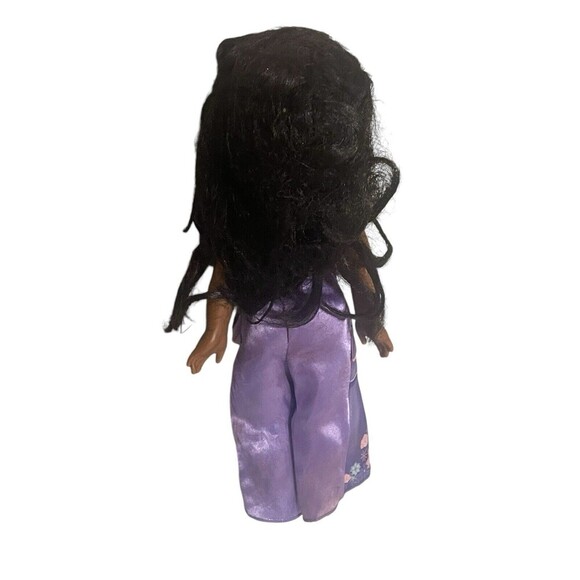 Disney Princess Singing & Styling Doll Isabela Disney's Enchanto - Picture 4 of 13